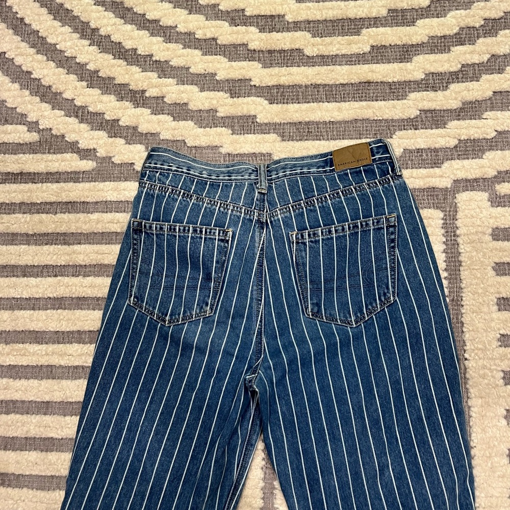 American eagle‎ distressed mom Jean - Picture 8 of 9
